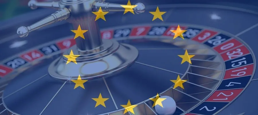 Roulette-hjul med den europeiska flaggan över sig